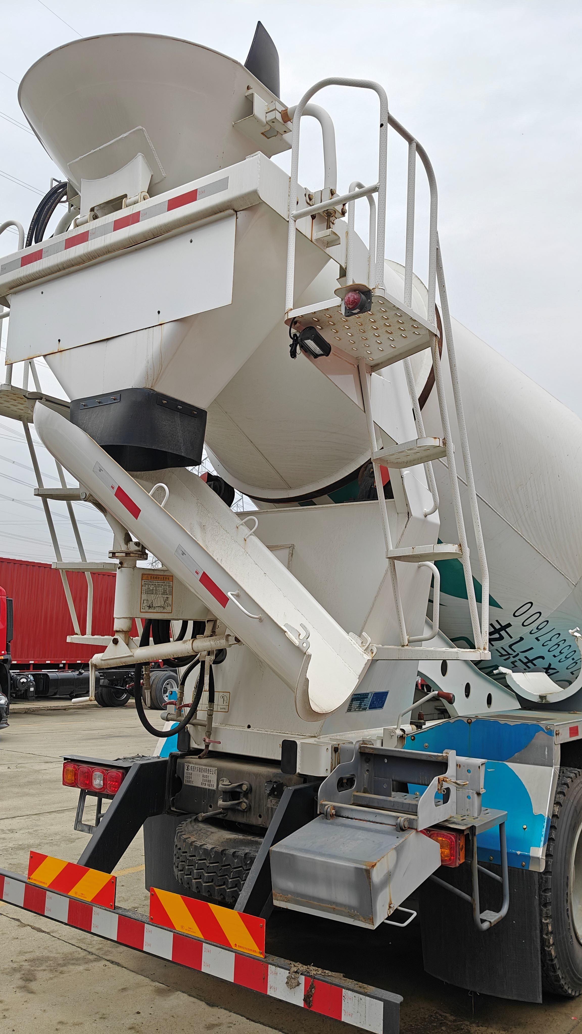 2021 Commercial Concrete Transport Trucks for Sale" "Construction Mixer Trucks"