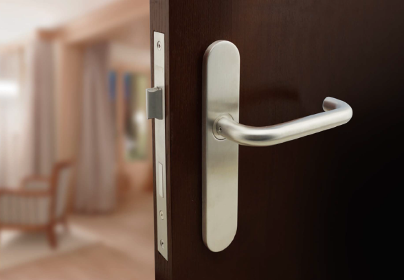 SP07 interior door handle for hospital and healthcare facilities