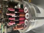 Automatic sprinkle beautiful gold powder machine for lipstick