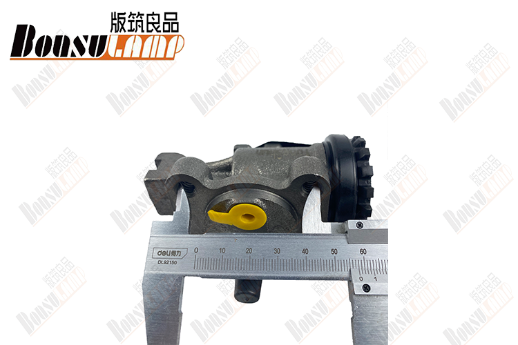 Front Wheel Brake Cylinder L Isuzu Parts For NKR OEM 8-97179358-0 8971793580