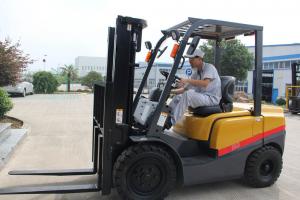 China Chinese A490 Engine Diesel Powered Forklift 2 Ton Counterbalance Lift Truck on sale