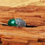 Thai Vintage Sterling Silver Green Agate Band Ring with Marcasite (R111701)