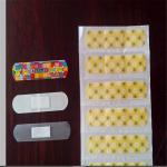 600kg Fully Automatic Medical Bandage Packing Machine for First Aid Plaster KR