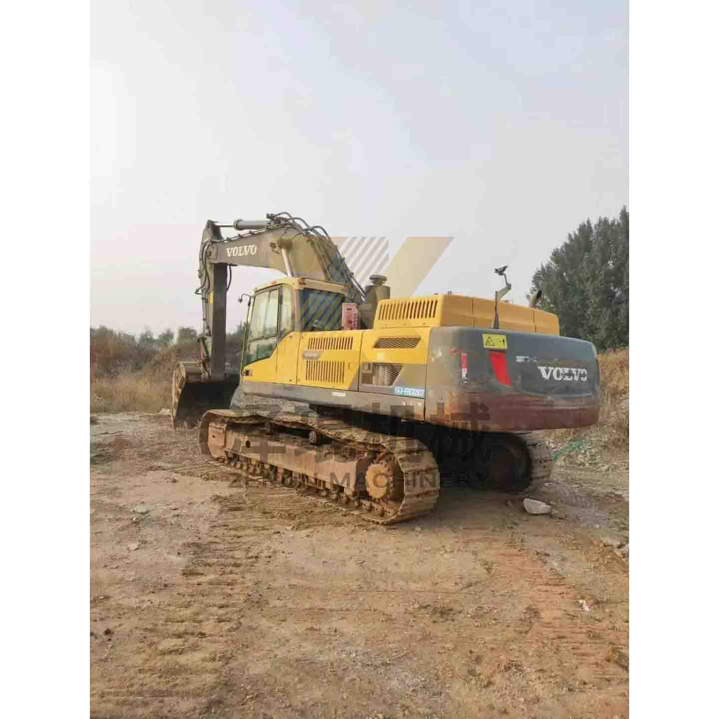 Used Volvo EC480DL Crawler Excavator 275KW Power Durable Performance