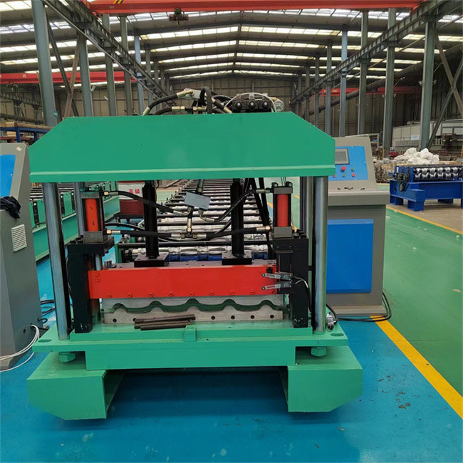 Metal Iron Glazed Roof Tile Roll Forming Machine 0.3-0.8mm Thinckness