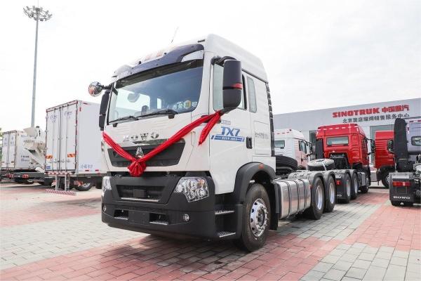 Howo Tractor Trucks 12Gear 6*4 Ten Tires 460 Hp 6 Cylinder Diesel Engine Single