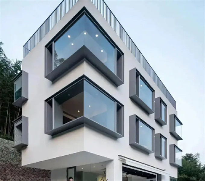 Level 8 Air Tightness Made Seamless Welded Thermal Break Windows For Hanging Curtains