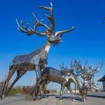 China Mirror SS Garden Animal Sculptures Realistic Metal Deer Garden Sculptures for sale