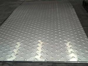 China SS201 1mm Pattern Steel Plate Anti Skid Diamond Plate Sheet Metal on sale