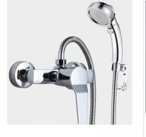 China Water Saving Tub And Shower Faucet Set With Handheld Shower Head Round SUS304 on sale