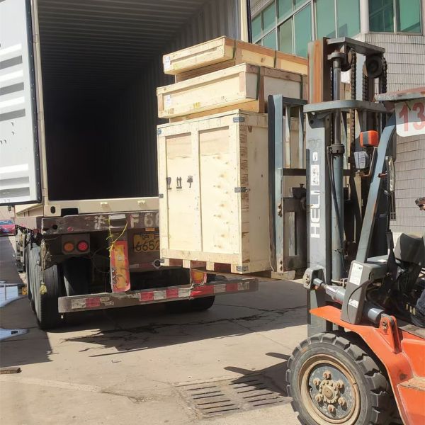 High Performance Hard Chrome Plated Hydraulic Cylinder with Precision Force Control for Industrial Applications