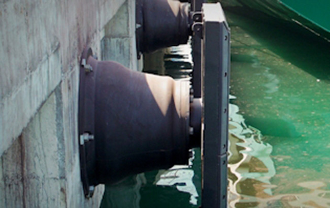 Boats Super Cone Rubber Fenders Heavy Duty Marine Corrosion Resistant