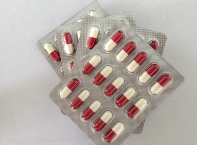 High Capacity Flat Type Alu PVC Capsule Blister Packing Machine
