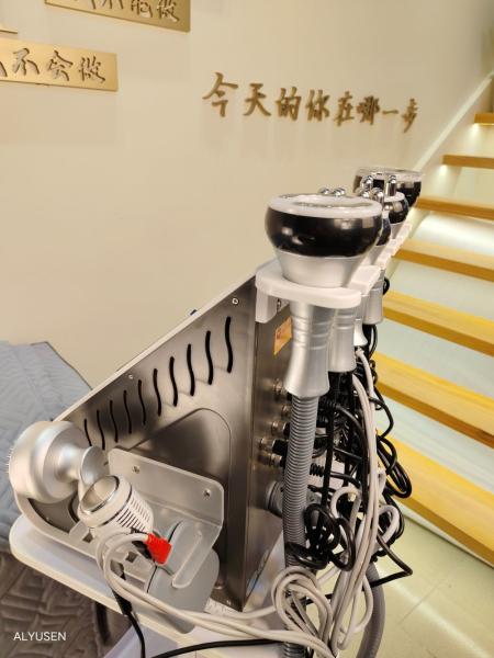 2024 Best Selling Product 6 In 1 40k Ultrasonic Cellulite Removal Vacuum