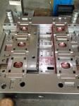 3C Hot Runner Injection Mould , 32 Cavities 2 Plate Injection Mold 300000shots