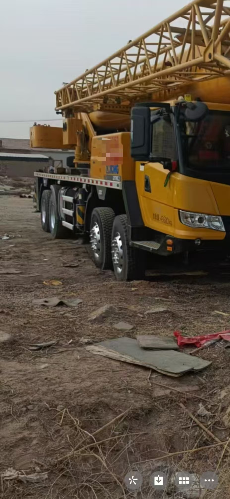 Five-Arm Jib Mobile Truck Crane With Folding Design Easy To Operate