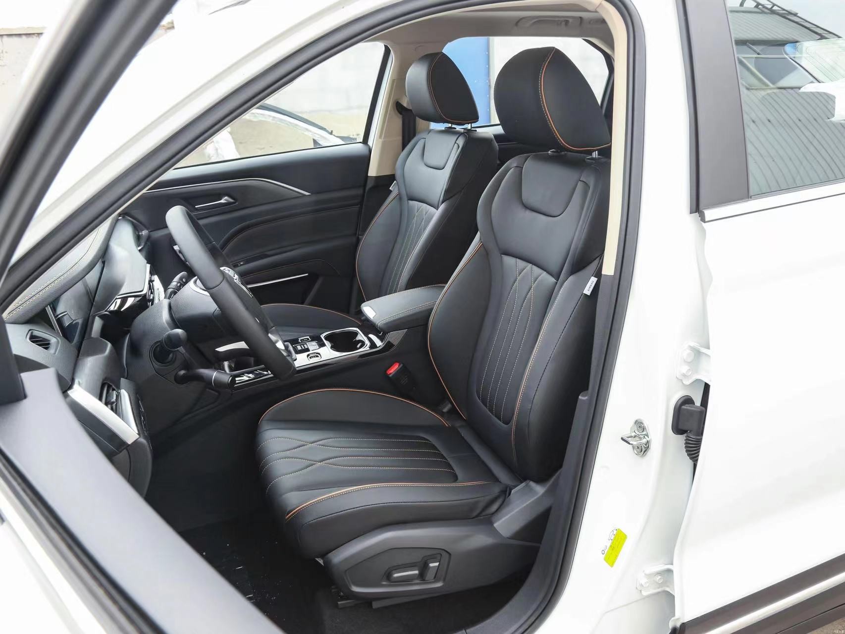 Bestune T77 1.5T Engine Compact Suv With 360 Camera New