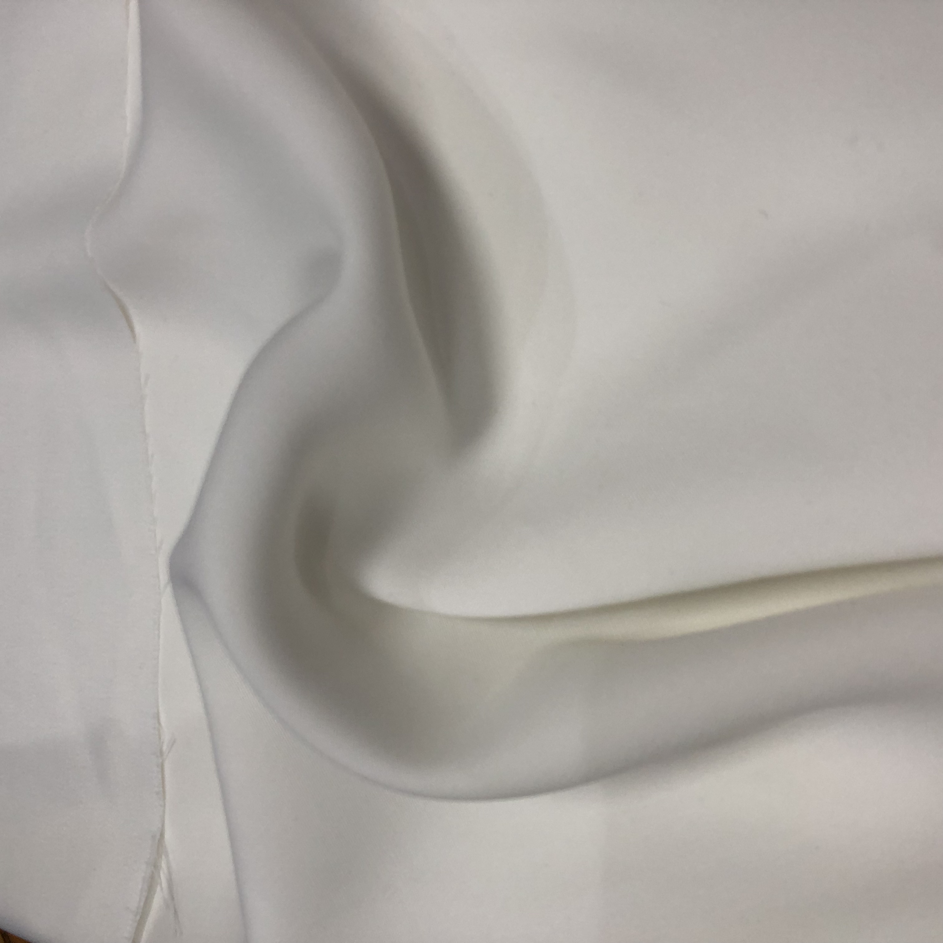 Discover the Versatility of Chiffon Fabric 175GSM for Women Clothes