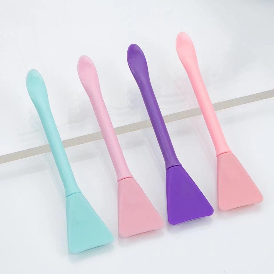 OEM Silicone Face Mask Brushes Mud Mask Applicator Brush For BB CC Cream Body Lotion