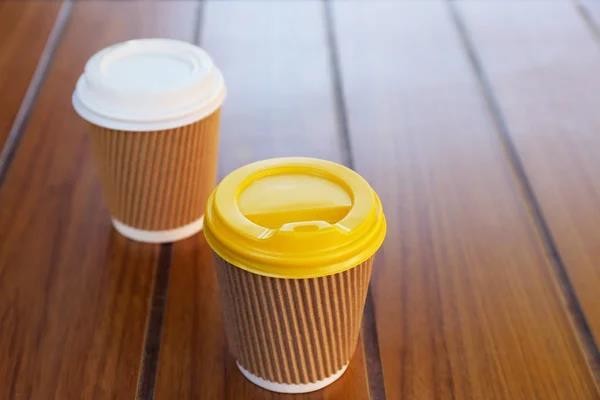 PE Coated Grease Resistant 12oz Disposable Hot Tea Cups Triple Wall Insulated Paper Cups