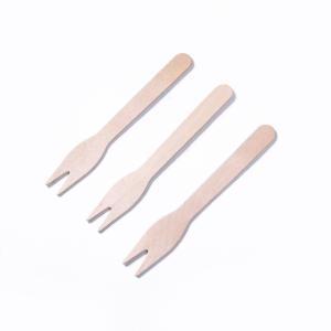 Wholesale 85mm Birchwood Compostable Disposable Wooden Utensils Chip Forks Bulk For Fruit Snack from china suppliers