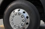 Black Color Used Tractor Trucks HOWO 6 X 4 Truck Tractor 420 Hp Manual