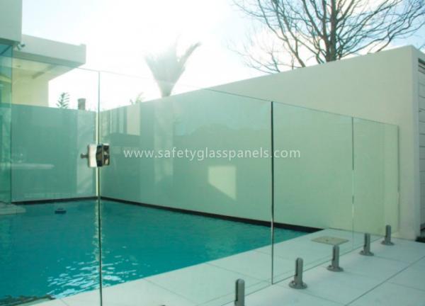 Frameless Glass Railing Balustrade Pool Fence Outdoor Swimming Pool Glass