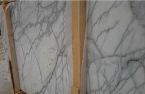 China Honed Carrara Marble Laminate Worktop , Custom Made Marble Table Top on sale