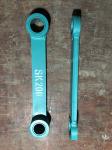 SK200 Kobelco Digger Parts Bucket Link 2406P4823D2 2406P4823D1