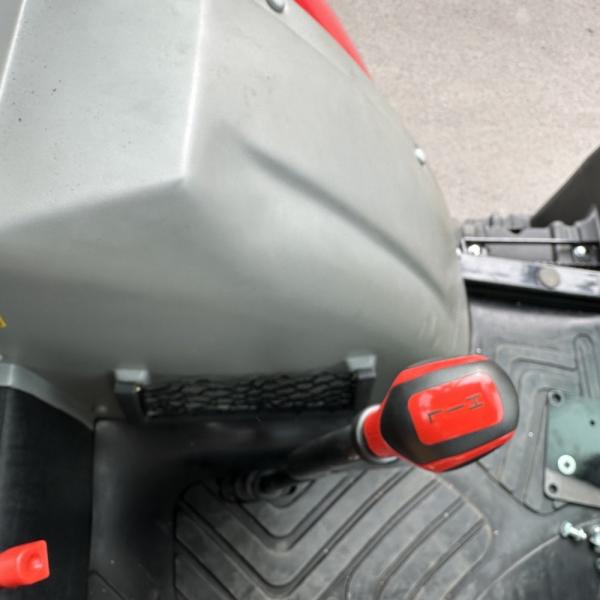 Powerful 200HP Agriculture Tractor For Your Farming Operations