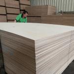 Fancy Plywood Of Natural Walnut Crown Grain Wood Veneer For Furniture And