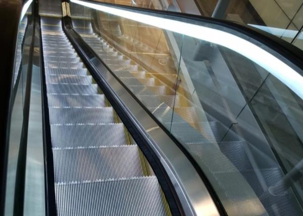 Width 1000 Moving Walk Escalator OEM Shopping Mall Escalator With Balustrade