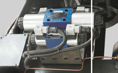 High Efficiency Plastic Injection Molding Machine MZ1050MD Preform Injection Type