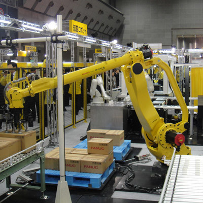 Industrial Robot Arm 5 Axis Power Palletising Machine Extremely Fast FANUC M-410iB/140H Load 140kg With Robot Gripper