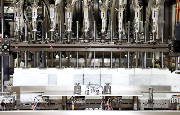 4000w Liquid Reagent Filling Capping Machine 12000bph,Pharmaceutical reagent