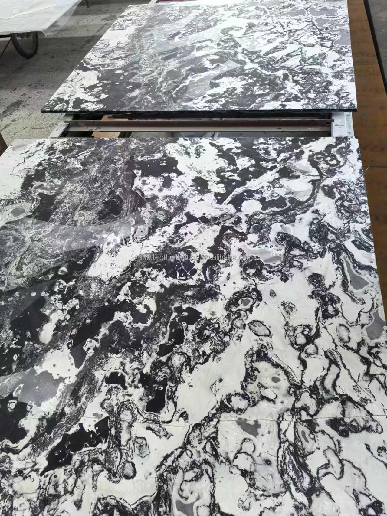 Hotel and Home Design Big Slab Panda White Granite Black Veins Kitchen Countertops