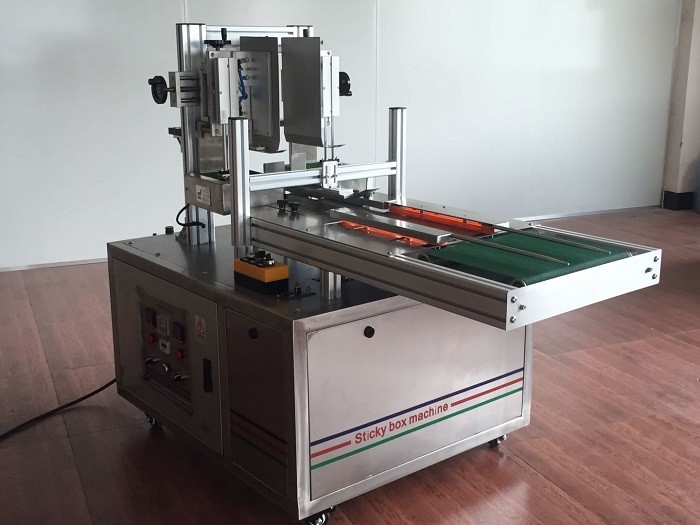 Hot Melt Glue 50db Semi Auto Carton Sealing Machine For Madicine Box Packing