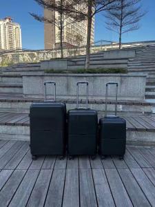 Wholesale Durable Travel Polypropylene Luggage Bags Moistureproof For Business Trip from china suppliers