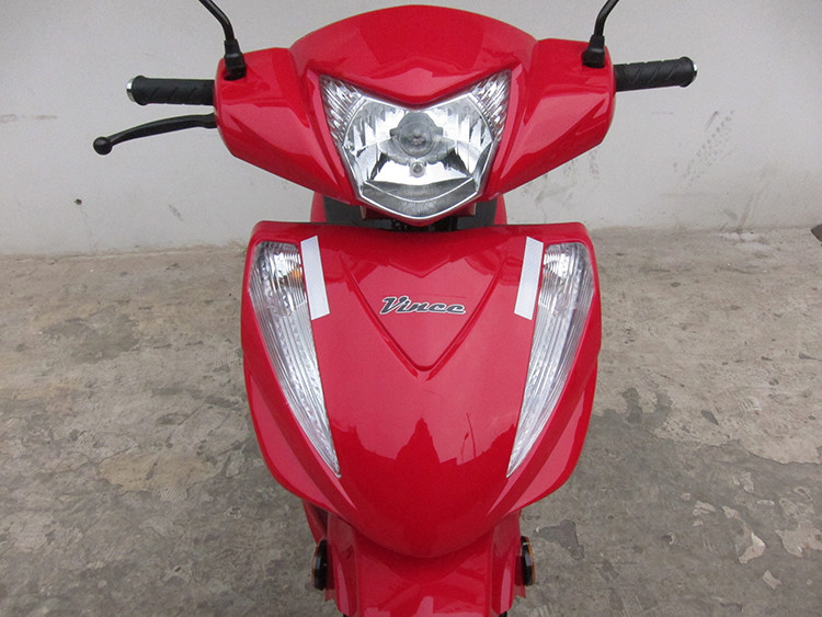 Customized Color Cub Motorcycle 125 Cc New Style Big Middle Box