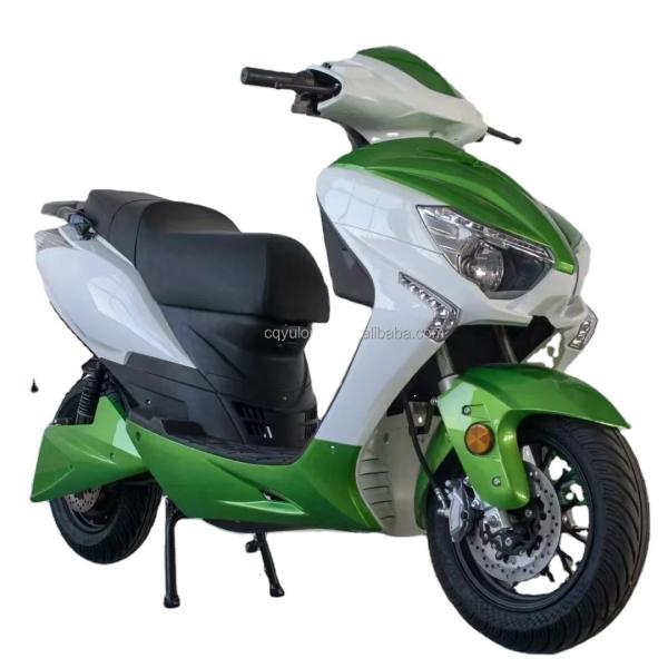 LCD Display 2000w Waterproof Removable Battery Scooter Adult Electric Car with 2