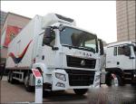 8×4 35 Drive Type Tons Refrigerated Delivery Truck For Keeping Fresh Goods