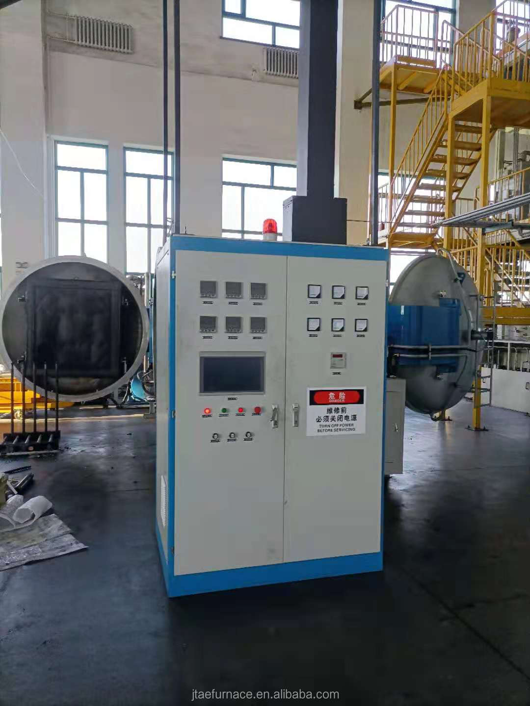 Graphite Rod Heating Carbon Nanotube Furnace Continuous Feeding And Discharging Resistance