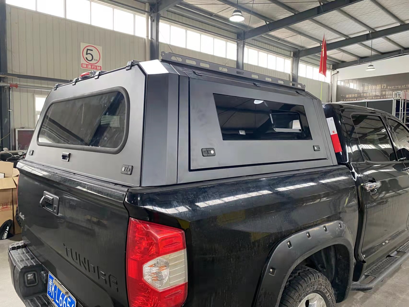 OEM ODM Steel NISSAN Canopy Navara NP300 Canopy With Glass Window