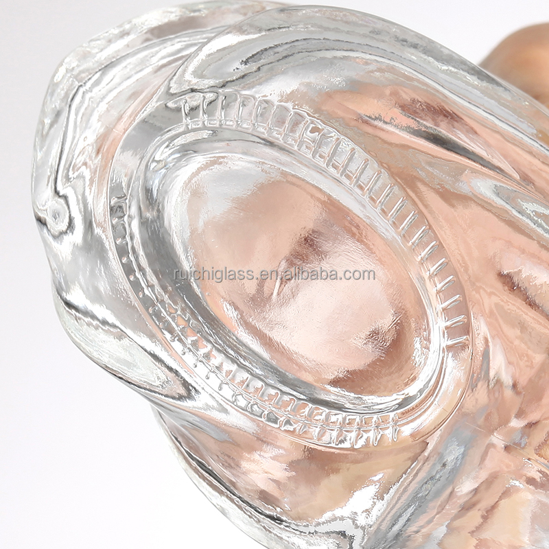 Customized 750ml Whisky Vodka Spirit Glass Bottle for Beverage