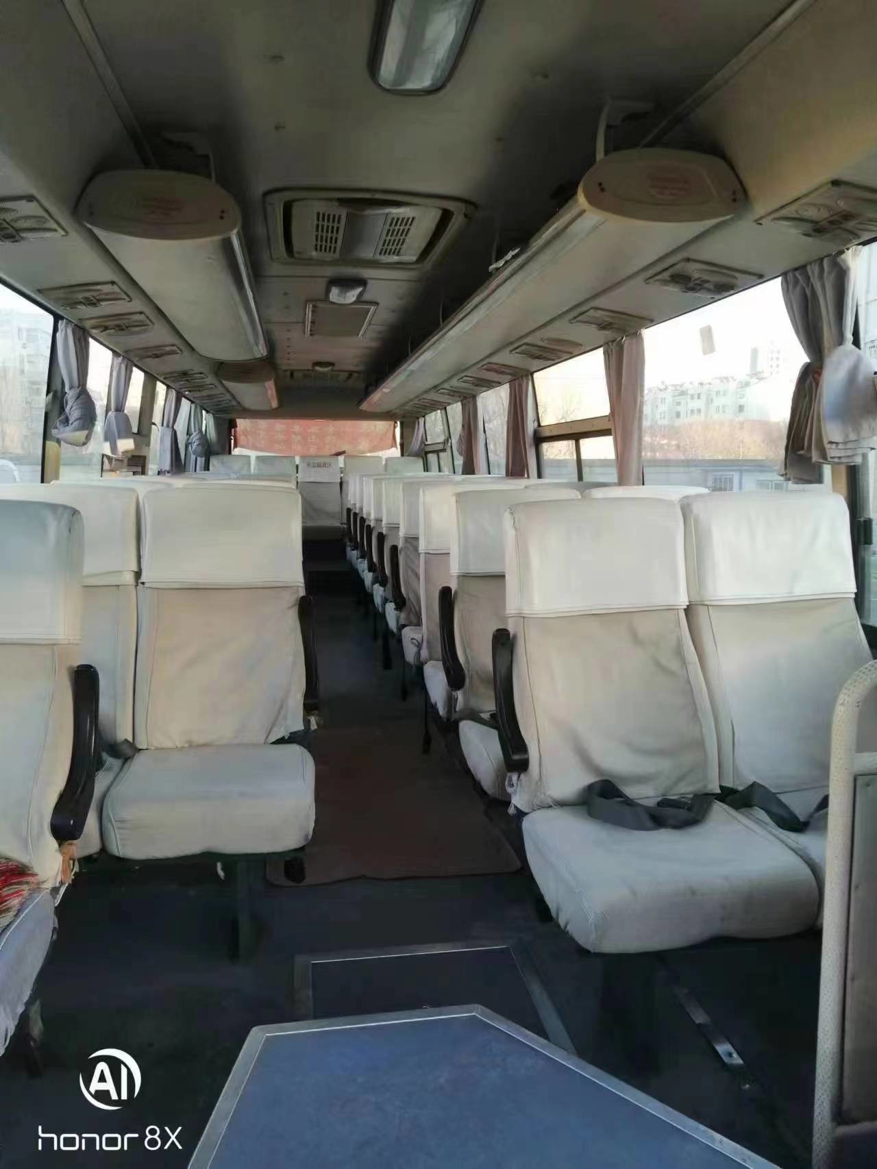 Used Diesel Bus Yutong ZK6102D Front Engine Used 43 Passenger Bus 162kw
