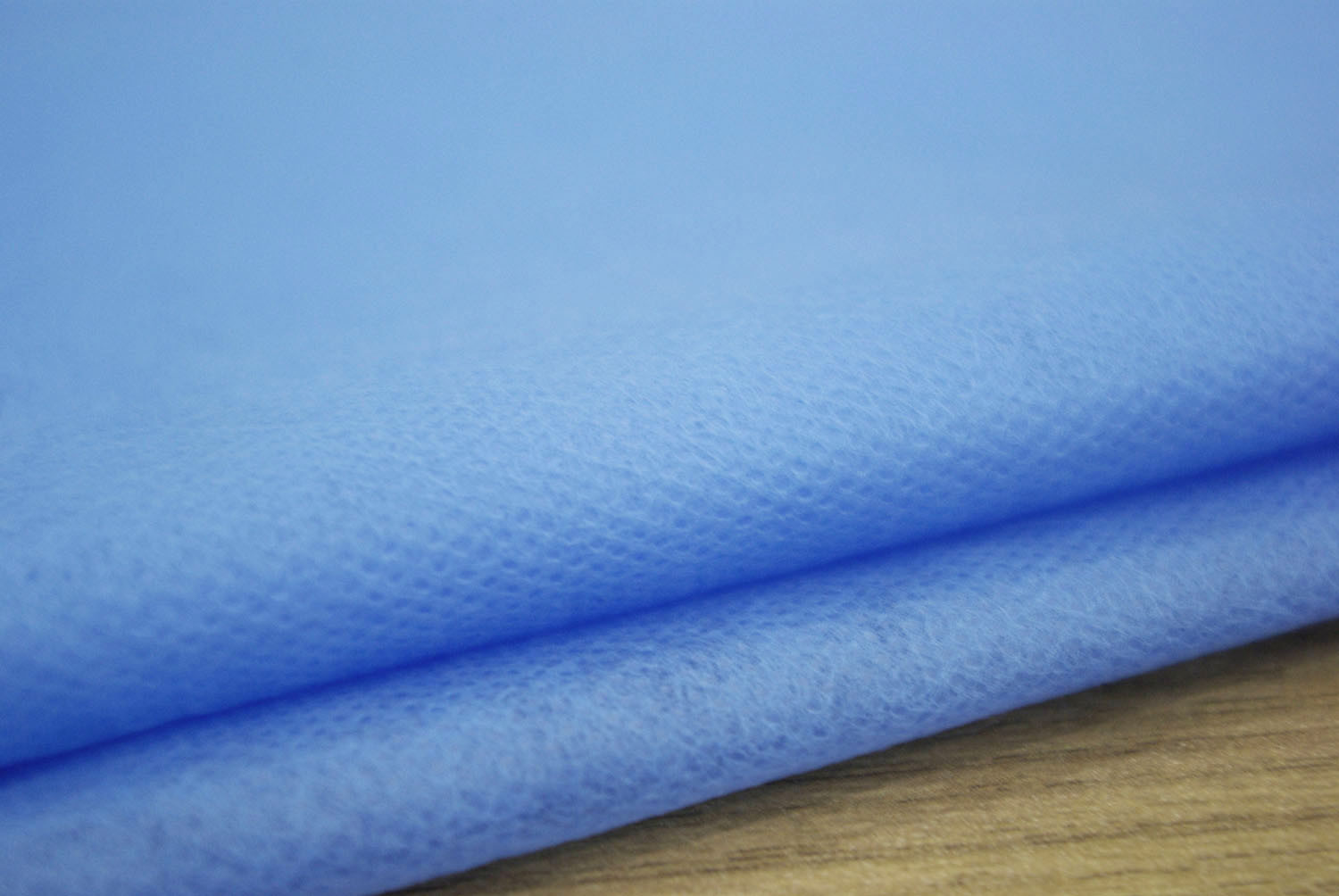 Disposable Polypropylene Non Woven Medical Fabric For Surgical Bed Sheet