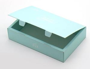Wholesale Matte Varnish 250gsm White Paper Printed Cosmetic Boxes from china suppliers