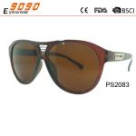 Sunglasses in fashionable design,made of plastic ,suitable for men and women