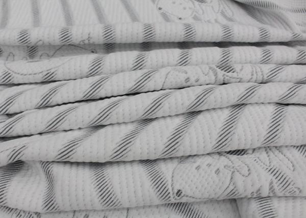 WHOLESALE COLOR WHITE FABRICS 100 POLYESTER KNITTED FABRIC SOFT SKIN PATTERN