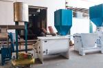 300-400kg/H Fish Feed Processing Line Easy Operation Low Energy Consumption